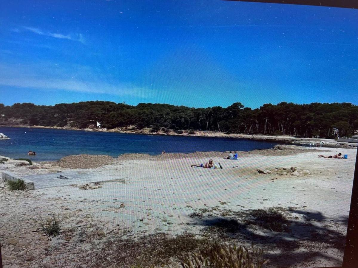 Pin Rollan Beach Saint-Mandrier-sur-Mer Exterior foto